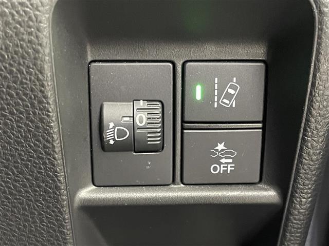 【運転席操作部】快適なドライブを楽しむための機能が装備されています！運転席から触れるので、使いやすいです！除菌プランいれていただくと、さらに清潔で安心していただけます！