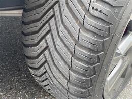 安心の全車保証付き！（※部分保証、国産車は納車後3ヶ月、輸入車は納車後1ヶ月の保証期間となります）。その他長期保証(有償)もご用意しております！※長期保証を付帯できる車両には条件がございます。