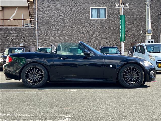 【　外装エクステリア　】現車の確認はお電話で在庫のご確認の上、是非ご来店くださいませ！ご来店の難しい方は店舗スタッフがお電話やメールで詳細をお答えさせて頂きます。