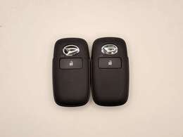 ◆三重県最大級の大型屋内中古車センター♪ヴァーサス鈴鹿店です♪オールジャンルの展示車が盛り沢山です♪在庫の無い車両のオーダーも受け付けます♪電話→059-384-5050までお問合せ下さい◆