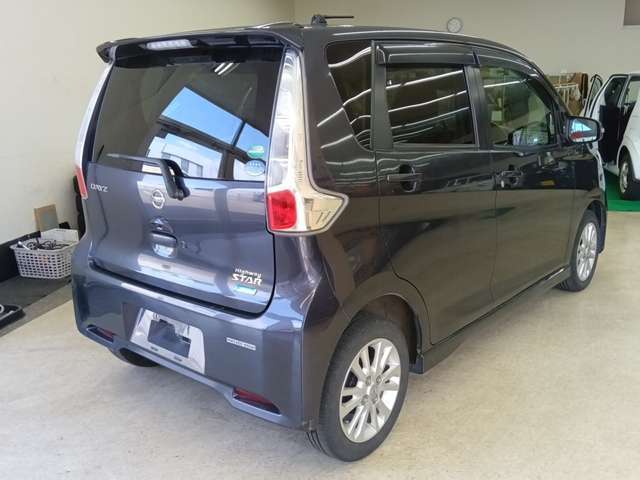 お求めやすい価格帯から登録済未使用車まで取り揃えています♪
