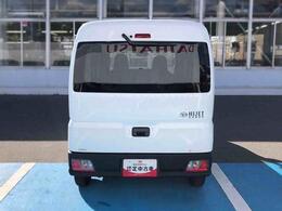 メーカーディーラーならではの全車保証付きです！（年式により期間・距離数が異なります）