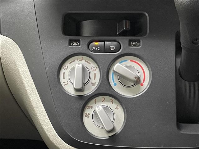 【運転席操作部】快適なドライブを楽しむための機能が装備されています！運転席から触れるので、使いやすいです！除菌プランいれていただくと、さらに清潔で安心していただけます！