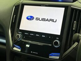 【純正ナビ】人気の純正ナビを装備。オーディオ機能も充実しており、Bluetooth接続すればお持ちのスマホやMP3プレイヤーの音楽を再生可能！毎日の運転がさらに楽しくなります！！