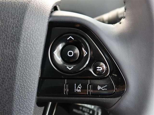 サービス工場完備。車検・メンテもお任せください！