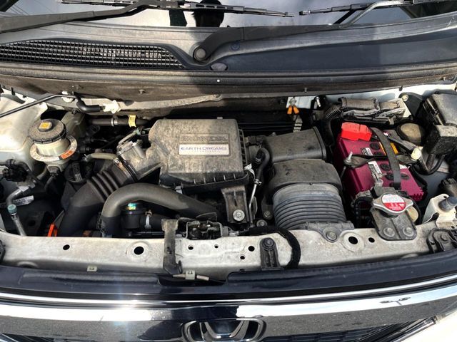 親切・丁寧な専門メカニックスタッフが応対！・車検・点検整備・事故等の修理などアフターサービスも安心。お車のカスタマイズもネクステージのサービススタッフまでご相談ください！