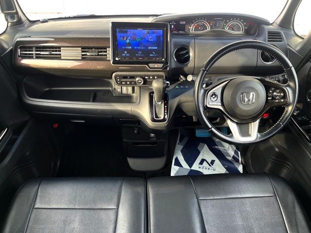 グループ総在庫数約30，000台！！全国の系列店からメーカー・車種問わずご紹介出来るので、あなたにピッタリのお車が見つかるはずです♪まずはお問い合わせ下さい☆