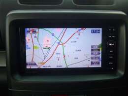 操作がカンタンで　扱いやすい社外ナビ装備。ドライブも楽しくなります。