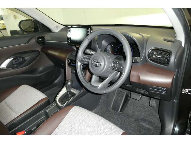 TOYOTAのお店でロングラン保証付きで安心な中古車♪