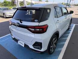 主な装備は、スマートアシスト、カーナビ、バックモニター、シートヒーター、ETC、ワンオーナー車、寒冷地仕様となっております。