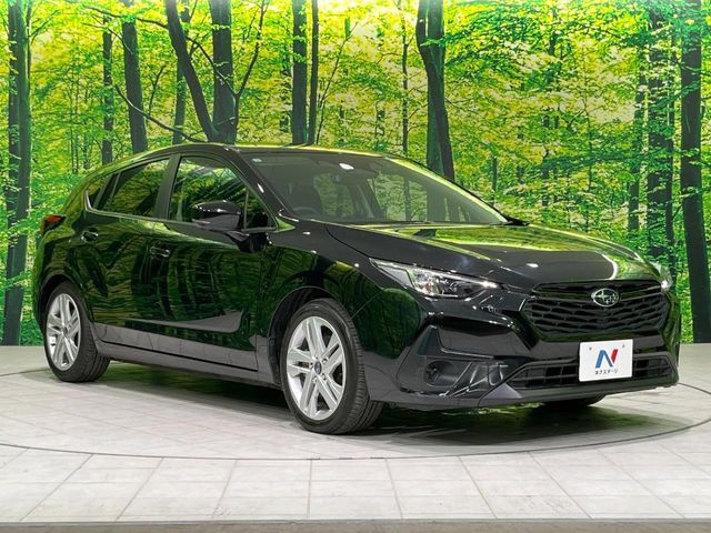大好評のボディコーティング「弾スプラッシュコート」もご納車までに施工可能。通常のガラスコートと異なる、耐久年数6年の無機質ガラスコーティングが、ボディをキレイな状態に保ってくれます。