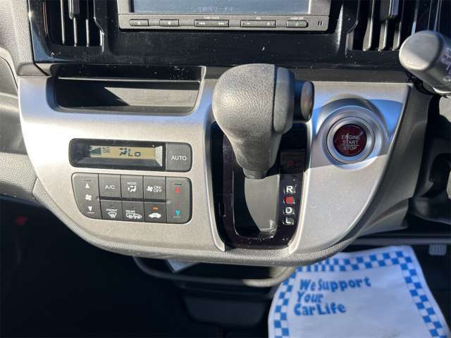 ★全車徹底クリーニング★車内はもちろんエンジンルームまで徹底して清掃！お客様の厳しい目で隅々までチェックしてください