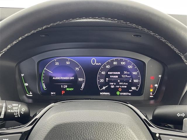 【スピードメーター】メーターがシンプルで見やすく運転しやすいですね！