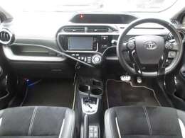 ご納車後も安心なプレミアム保証をご提案いたします。ナビや電装品、エアコンなども含めた600項目の充実した保証内容と安心のロードサービス付帯でサポートいたします。詳細はお尋ねください。