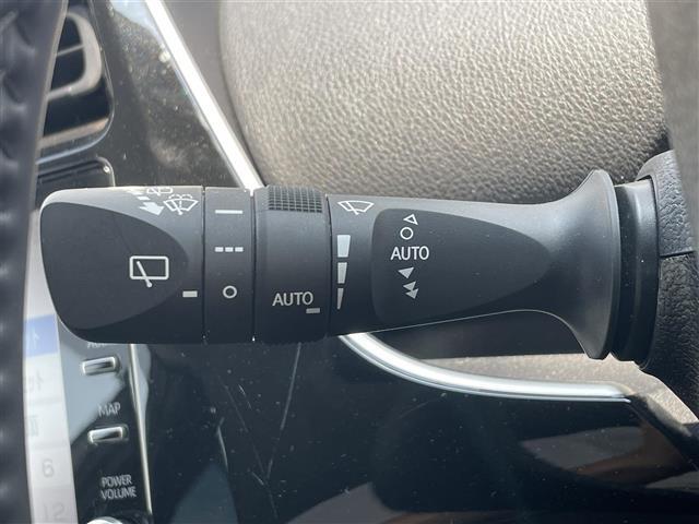 【運転席操作部】快適なドライブを楽しむための機能が装備されています！運転席から触れるので、使いやすいです！除菌プランいれていただくと、さらに清潔で安心していただけます！