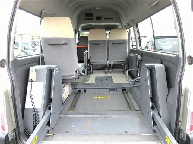当社独自のシステムにより、お求めやすい価格帯のお車をラインアップ！！