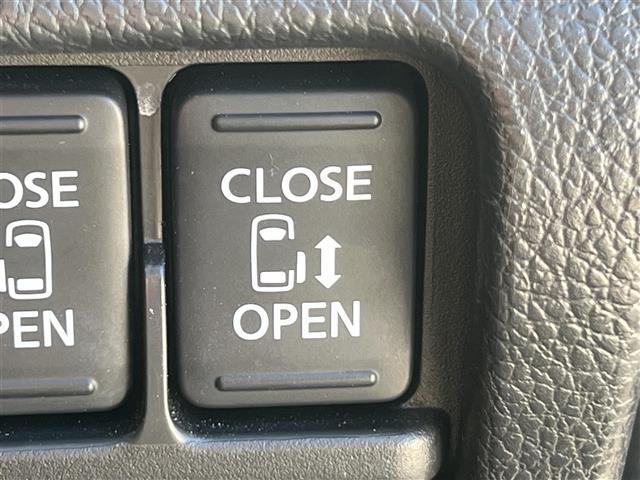 【運転席操作部】快適なドライブを楽しむための機能が装備されています！運転席から触れるので、使いやすいです！除菌プランいれていただくと、さらに清潔で安心していただけます！