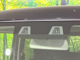 【スズキ　セーフティサポート】走行中に前方の車両等を認識し、衝突しそうな時は警報とブレーキで衝突回避と被害軽減をアシスト。より安全にドライブをお楽しみいただけます。