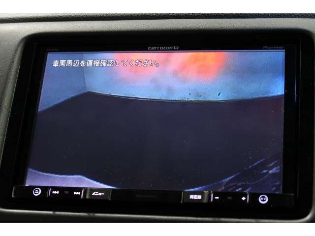 ◆◆バックカメラの画像です。車庫入れの安心感がアップしますね☆