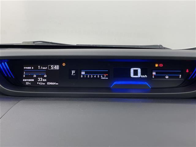 【スピードメーター】メーターがシンプルで見やすく運転しやすいですね！