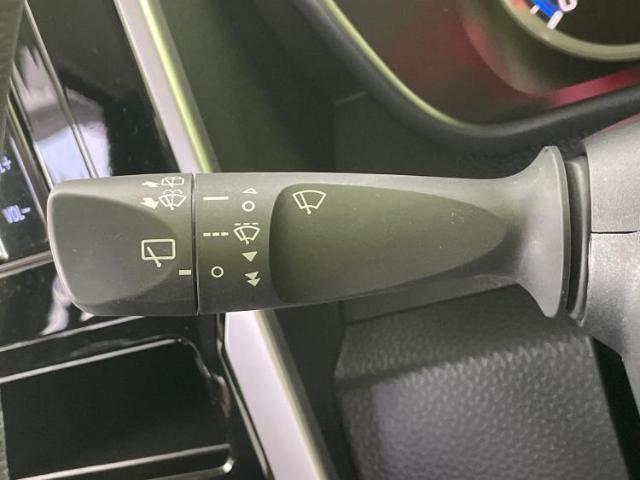 国産車から輸入車まで多様なお客様のニーズのお応えできるように、全国規模で豊富な在庫展開！車のことならWECARSへ！