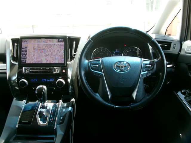 ご購入の車両には、ご納車前に室内の除菌・消臭を施行いたします。※ただし、すべての臭いを消臭できるわけではございませんので、あらかじめご了承ください。