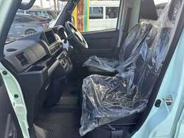 ★遠方の方は、お電話やLINEでのご相談も可能です！またインターネットを使用したライブ商談も可能です！是非お気軽にご相談下さい！