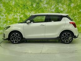 WECARSの在庫ページをご覧いただき誠にありがとうございます！WECARSは「お客様第一」をモットーにお客様のカーライフを全力でサポートいたします！