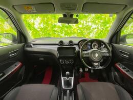 「この車の写真をもっと見たい」「状態が気になる」「この装備はついている？」どんな小さな疑問でもお気軽にお問い合わせください！