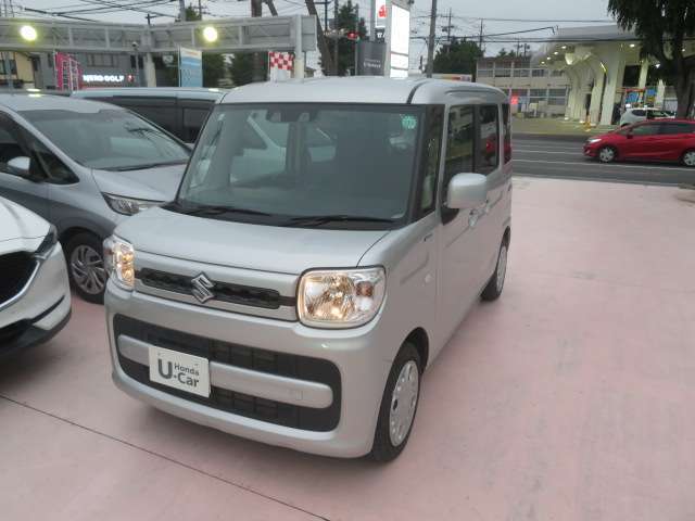 左前からの画像です！当店でしたら、車両販売、買取、車検、点検、一般整備、鈑金、任意保険、その他お車の事でしたらトータルサポート致します！