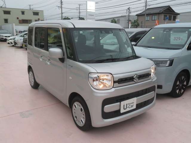 右前からの画像です！お車の事でしたらお任せ下さい！
