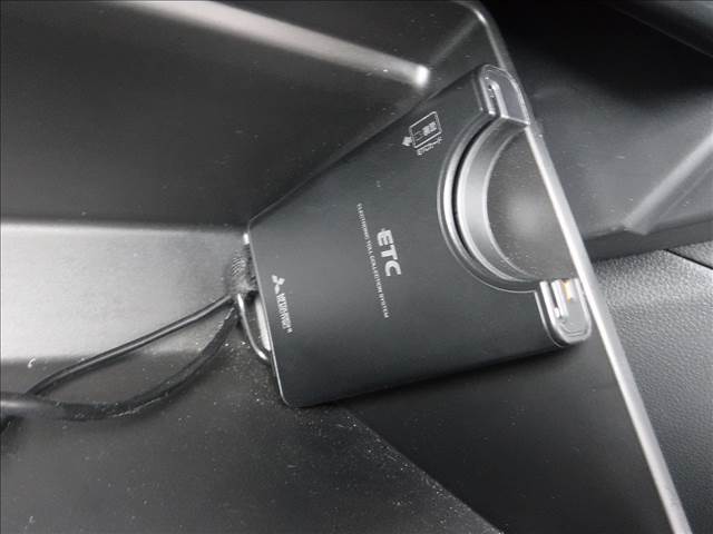 4WD☆ケンウッドナビ☆Bluetooth☆Bカメラ☆ETC☆ドラレコ☆パドルシフト☆LEDヘッドライト☆LEDフォグ☆オートライト☆アイサイトツーリングアシスト☆ACC☆USB電源★試乗予約承り中★