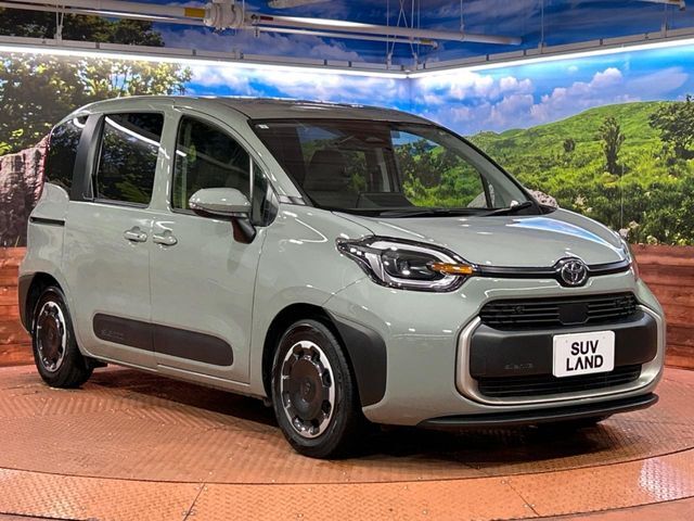 大好評のボディコーティング「弾スプラッシュコート」もご納車までに施工可能。通常のガラスコートと異なる、耐久年数6年の無機質ガラスコーティングが、ボディをキレイな状態に保ってくれます。