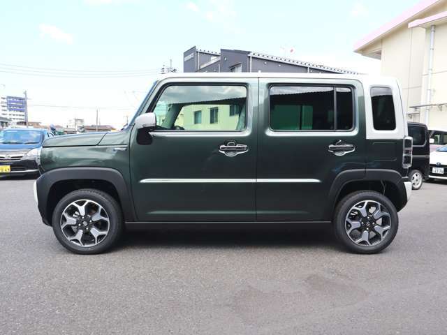 新車メーカー保証付！ターボ　ナビフルセグTV後カメラBT　Pスタート　ステアリモコン　パドルシフト　レーダークルーズ　リアパーキングセンサー　LEDライト＆フォグ　コーティング＆マット＆バイザー付