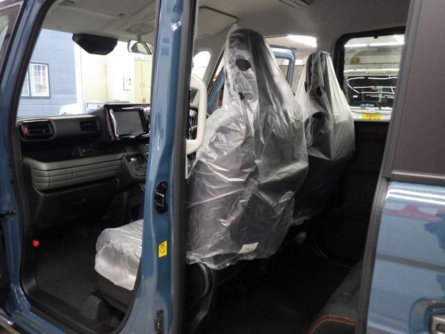 今まで大切に乗られてたお車を下取りさせていただきます。沢山の思い出が詰っている分、価格の限界まで頑張らさせていただきます。