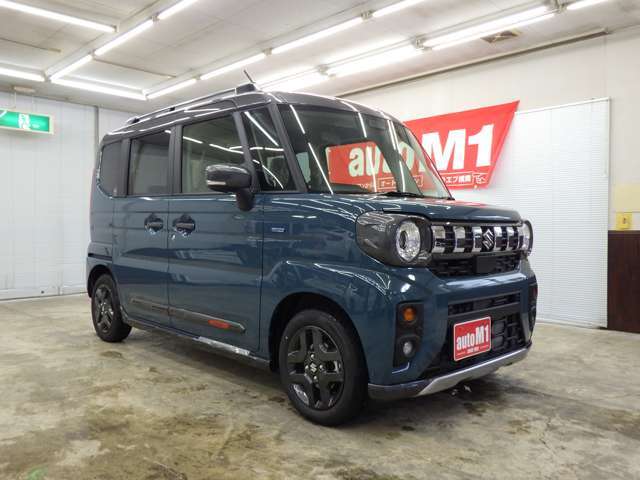 お客様にご満足して頂けるよう専任スタッフが1台、1台真心込めて整備致します。
