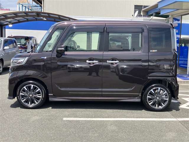 車輛本体価格の中に整備費用、保証費用が含まれています。不透明な諸費用なく安心です♪追加オプションご希望の際はご相談下さい☆