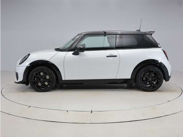 「MINI NEXT延長保証」は、MINI NEXT車両をご購入頂いたオーナー様に、より快適なMINI LIFEを楽しんで頂くためのサーポートプログラムです！！