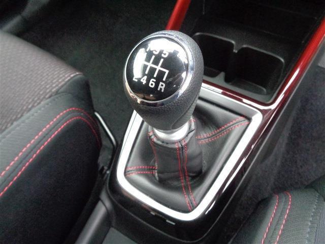6MT車