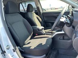 「この車の写真をもっと見たい」「状態が気になる」「この装備はついている？」どんな小さな疑問でもお気軽にお問い合わせください！