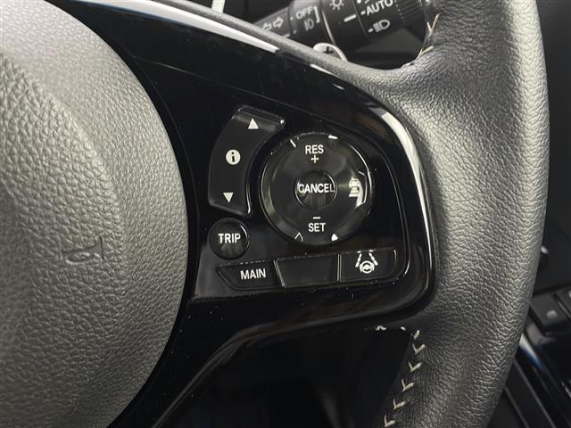 ◆気になる車はこちらの番号にお問い合わせください！なお、お電話での在庫の取り置きはできません。ご来場の際は、商談が重なる事が増えていますので事前に在庫有無をご確認ください！！◆