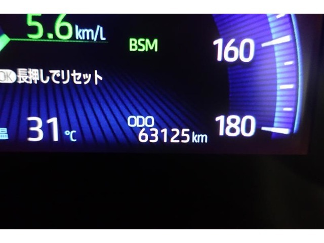 ★撮影時の走行距離は約6.4万kmです。安心のロングラン保証付きです。