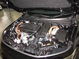 ●令和10年3月まで長い車検が残っています　●ご納車の前に法定12ケ月点検を実施いたします。費用は当社の負担です。安心してお乗りいただけるようにしっかり点検整備をしてからご納車いたします。