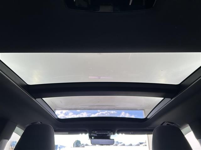 【天井】『天井』の画像になります。写真の内容に関してご不明点、ご質問等がございましたらお気軽にガリバー店舗までお問い合わせください。