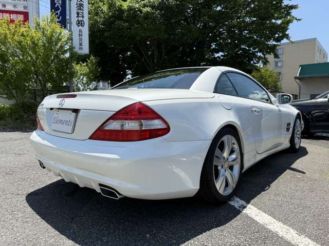 お車については、丁寧にご説明をさせていただき、お客様にご納得を頂いた上でご購入を頂けましたら、手前どもも大変うれしいです