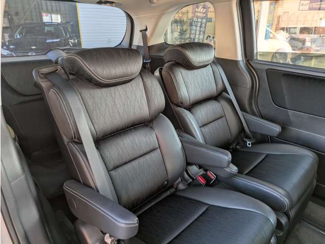 さらに詳細な画像や、車輌状態の詳細を知りたい方は0532-34-2577 or toyohashi@motornet.jpまでご連絡ください。