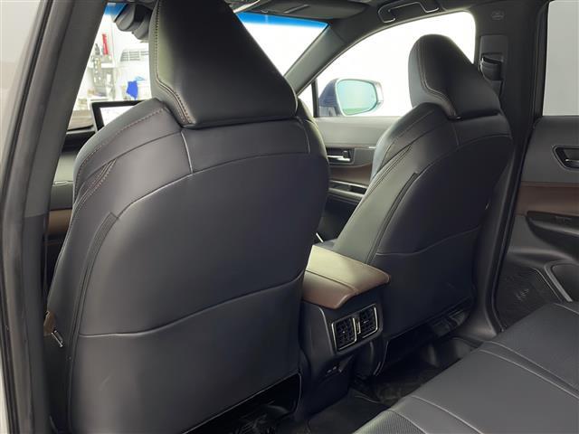 【タイヤ・ホイール】足回りもかっこよく決まってます！社外のアルミやスタッドレスタイヤも取り扱いございますドレスアップもカスタマイズもお任せください！