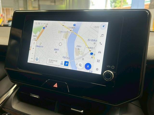 【純正メーカーナビ】装備でフルセグTV視聴やBluetooth等充実装備。