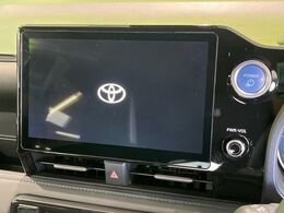 【10.5インチ　ディスプレイオーディオ】大画面のディスプレイはAppleCarPlayやAndroidAutoが利用可能。大きな画面でスマホナビアプリ等が利用いただけます♪