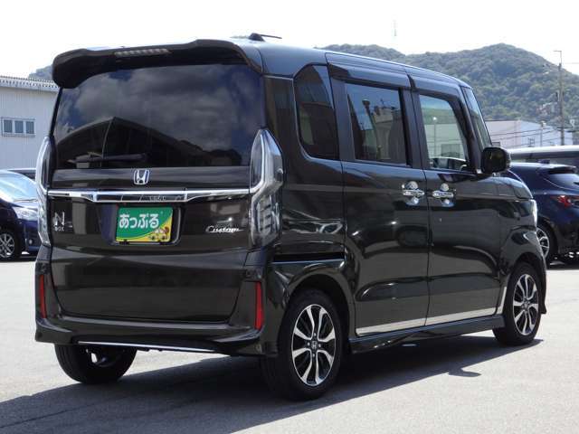 中古車選びで不安な故障リスク。もしもの時も安心な保証（ロードサービス無料走行距離無制限・最長5年・395項目の部品）をご用意しております。故障率の高い電装部品から先進のハイブリッド機構も保証！